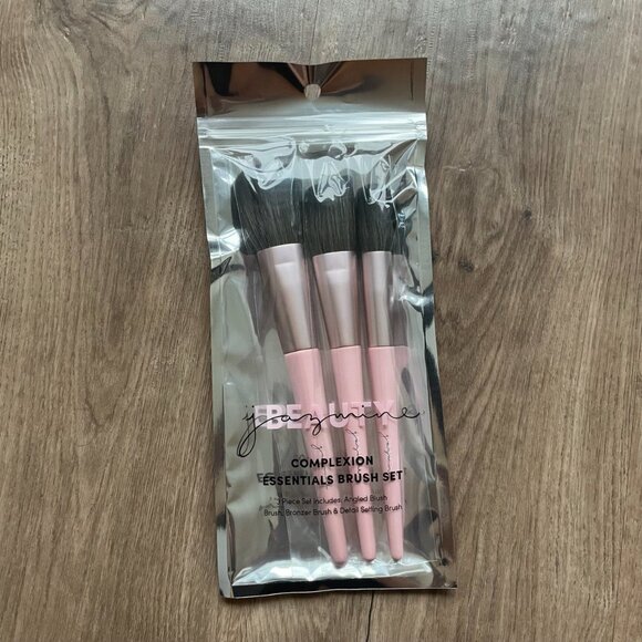 Jazmine Beauty Complexion Essentials Brush Trio Set - Picture 4 of 4